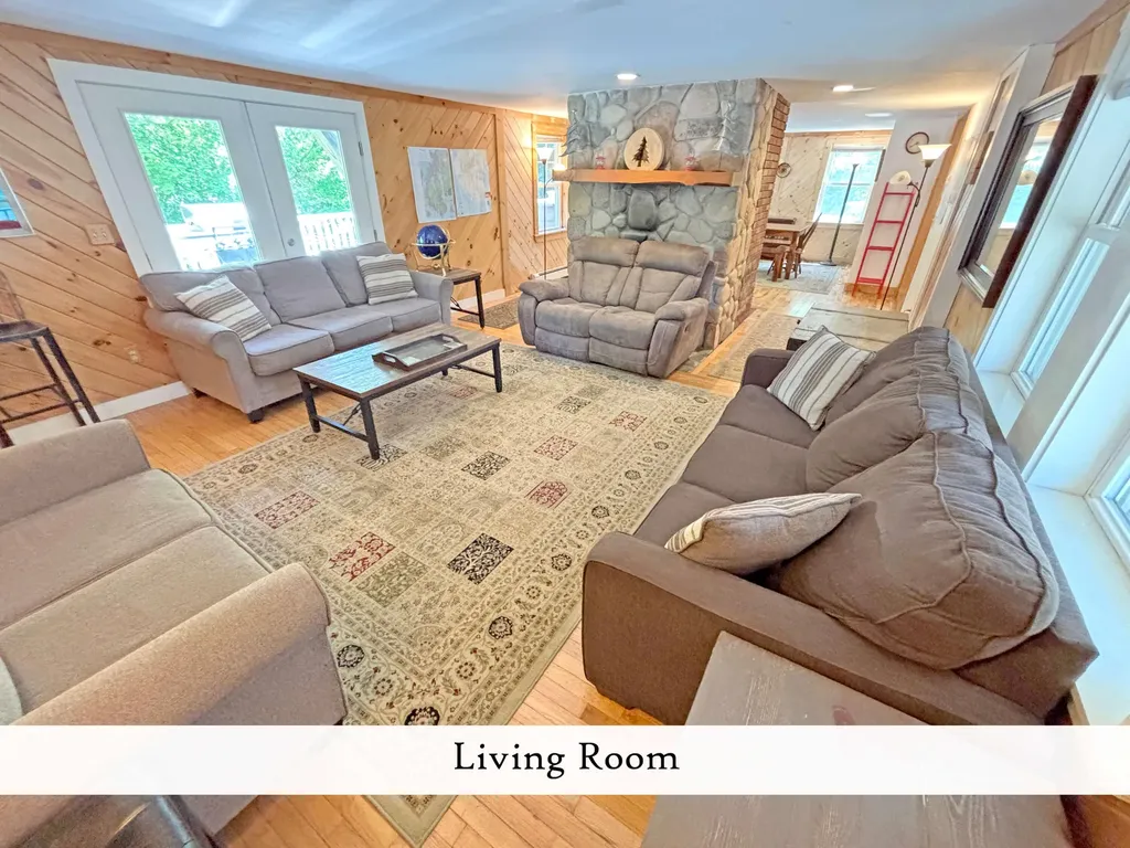 241 Main Street Southwest Harbor ME 04679