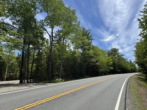 M16 L32-2 Front Ridge Road Penobscot ME 04476