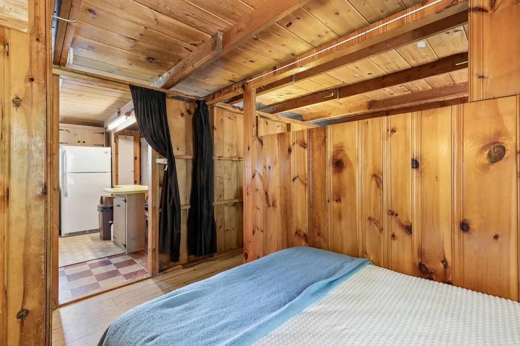 19 Dean Drive Waterboro ME 04061