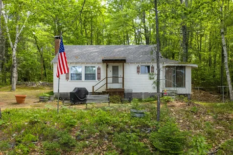 19 Dean Drive Waterboro ME 04061