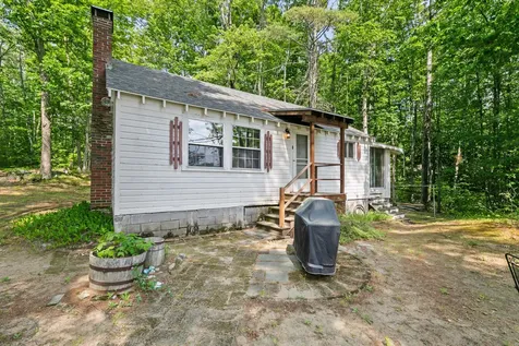 19 Dean Drive Waterboro ME 04061