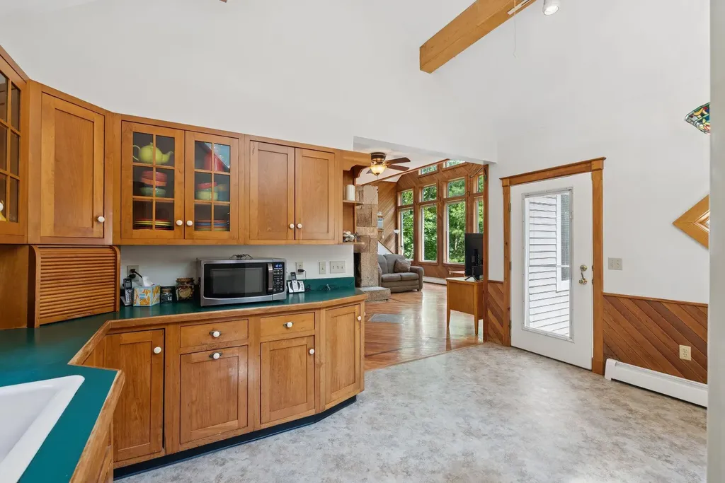 279 Desert Pond Road Mount Vernon ME 04352