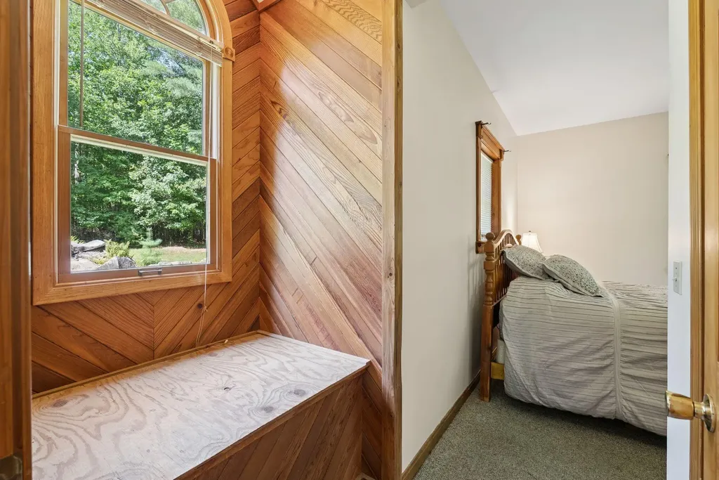 279 Desert Pond Road Mount Vernon ME 04352