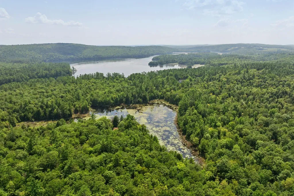 279 Desert Pond Road Mount Vernon ME 04352