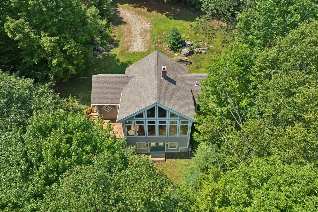 279 Desert Pond Road Mount Vernon ME 04352