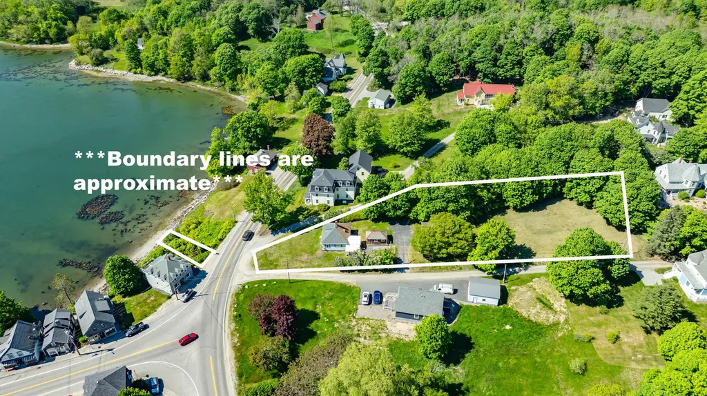 2 Green's Hill Lane Deer Isle ME 04627