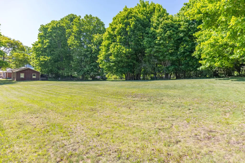 2 Green's Hill Lane Deer Isle ME 04627
