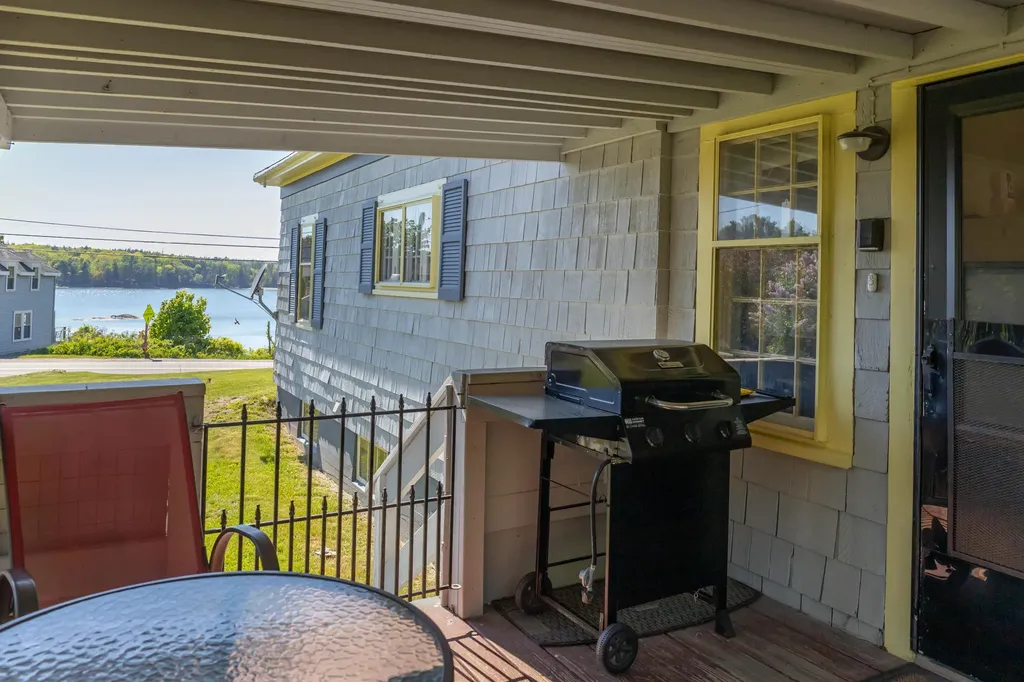 2 Green's Hill Lane Deer Isle ME 04627