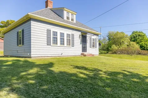 2 Green's Hill Lane Deer Isle ME 04627