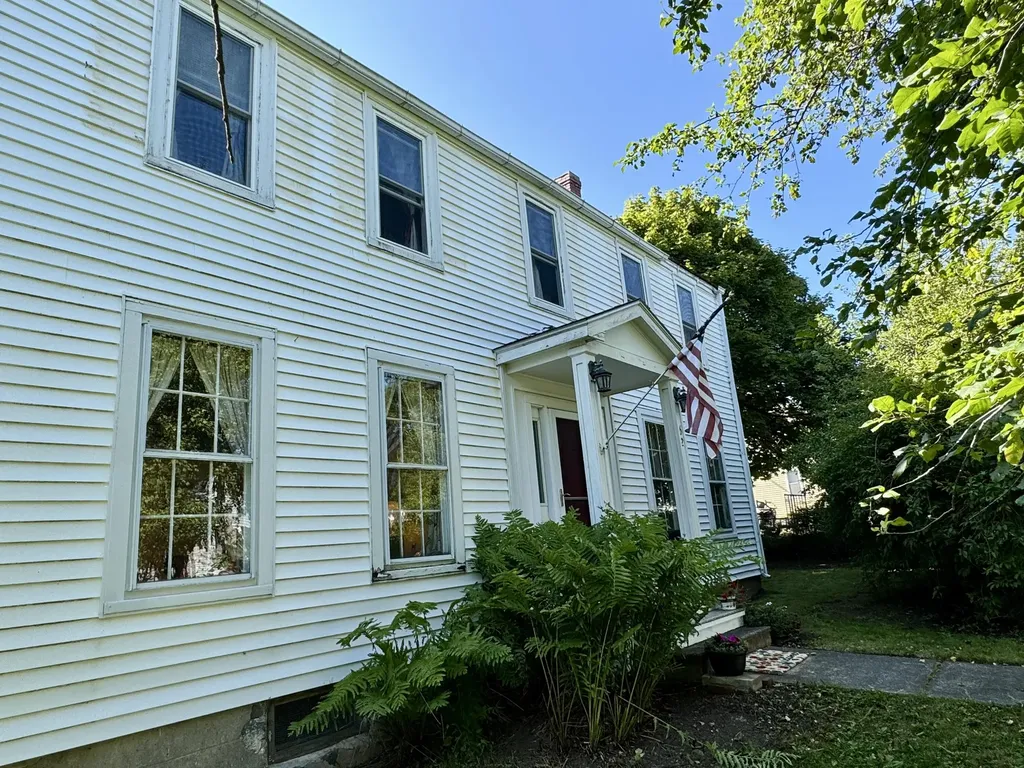 62 High Street Eastport ME 04631