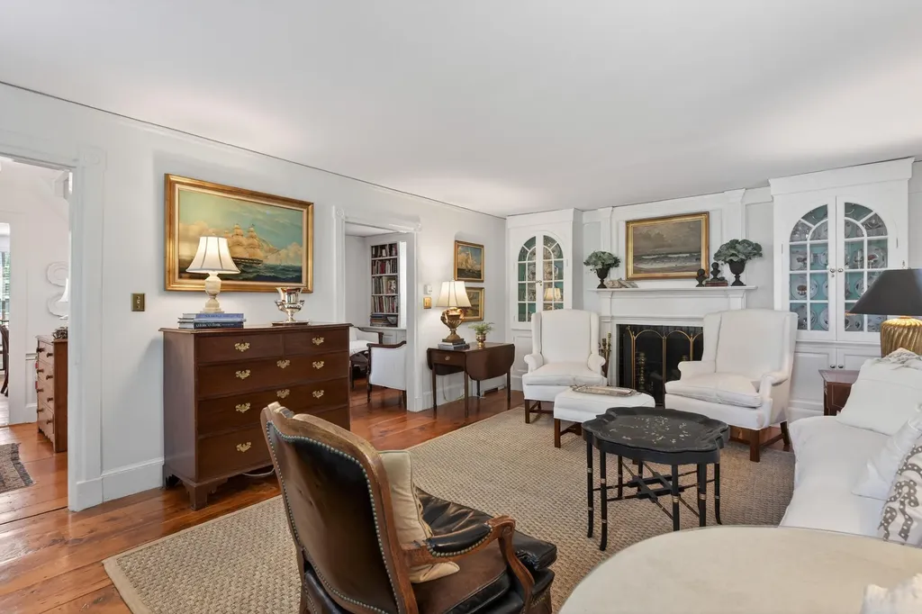 4 Elm Street Kennebunkport ME 04046