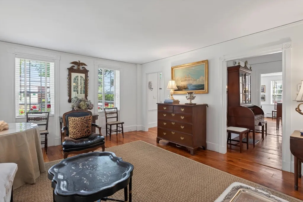 4 Elm Street Kennebunkport ME 04046