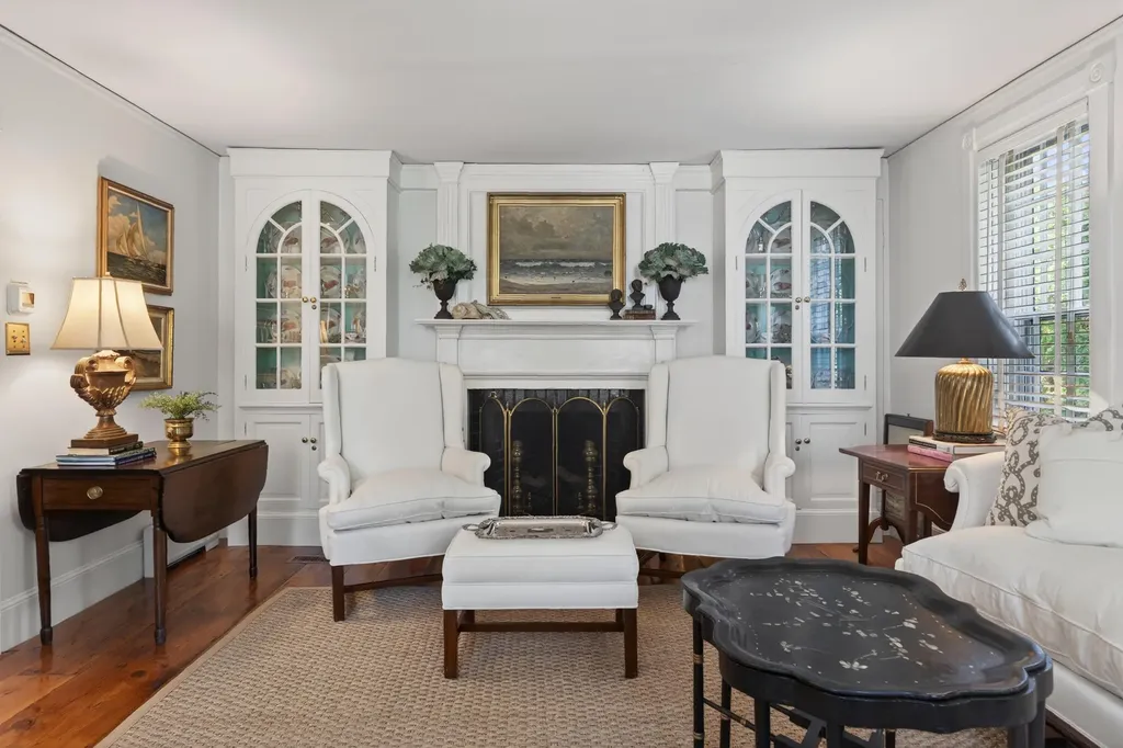 4 Elm Street Kennebunkport ME 04046