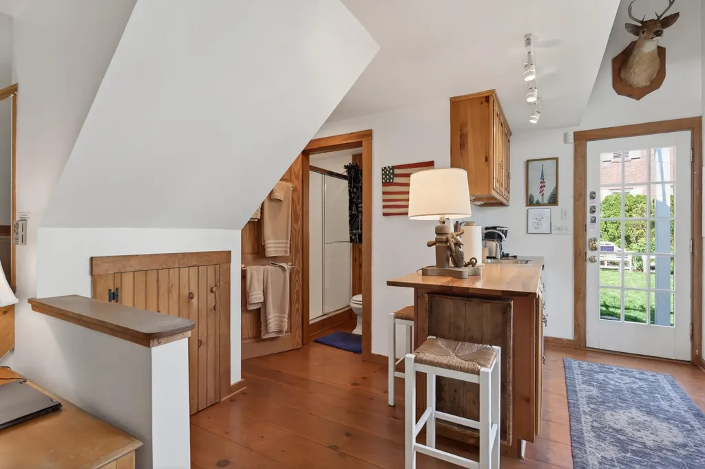 4 Elm Street Kennebunkport ME 04046