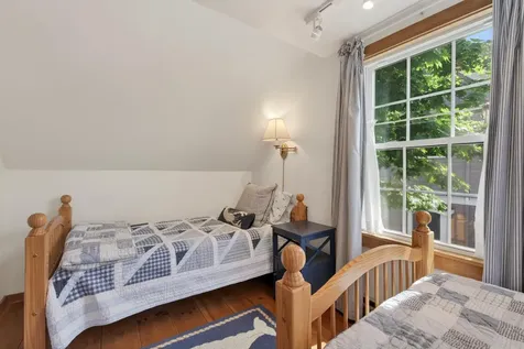 4 Elm Street Kennebunkport ME 04046