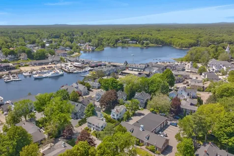 4 Elm Street Kennebunkport ME 04046