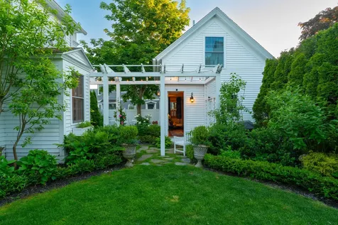 4 Elm Street Kennebunkport ME 04046