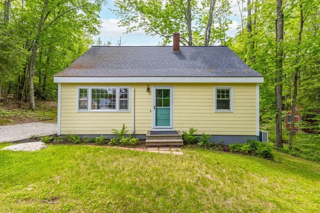 592 Hodsdon Road Pownal ME 04069