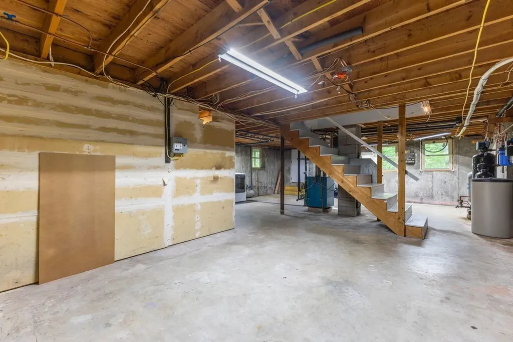 592 Hodsdon Road Pownal ME 04069