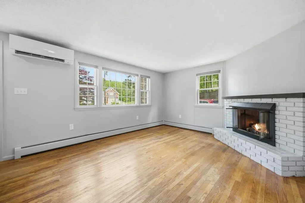 592 Hodsdon Road Pownal ME 04069