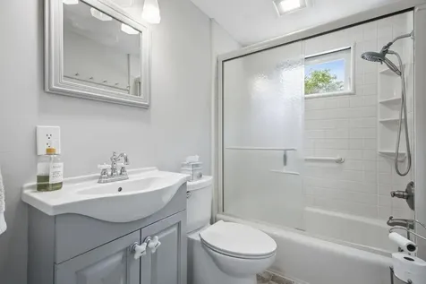 592 Hodsdon Road Pownal ME 04069