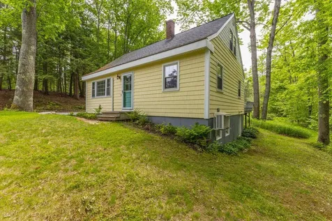 592 Hodsdon Road Pownal ME 04069