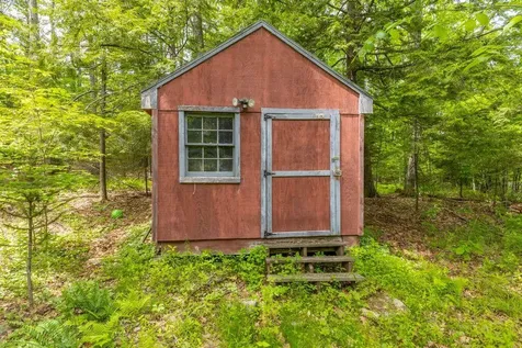 592 Hodsdon Road Pownal ME 04069