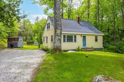 592 Hodsdon Road Pownal ME 04069
