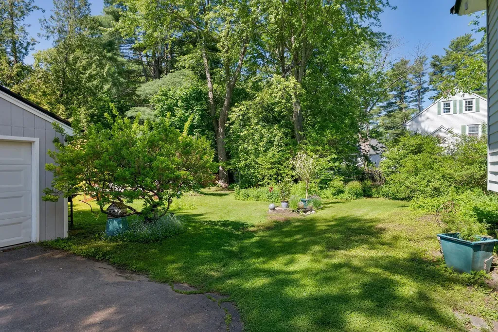 32 Morrill Avenue Waterville ME 04901