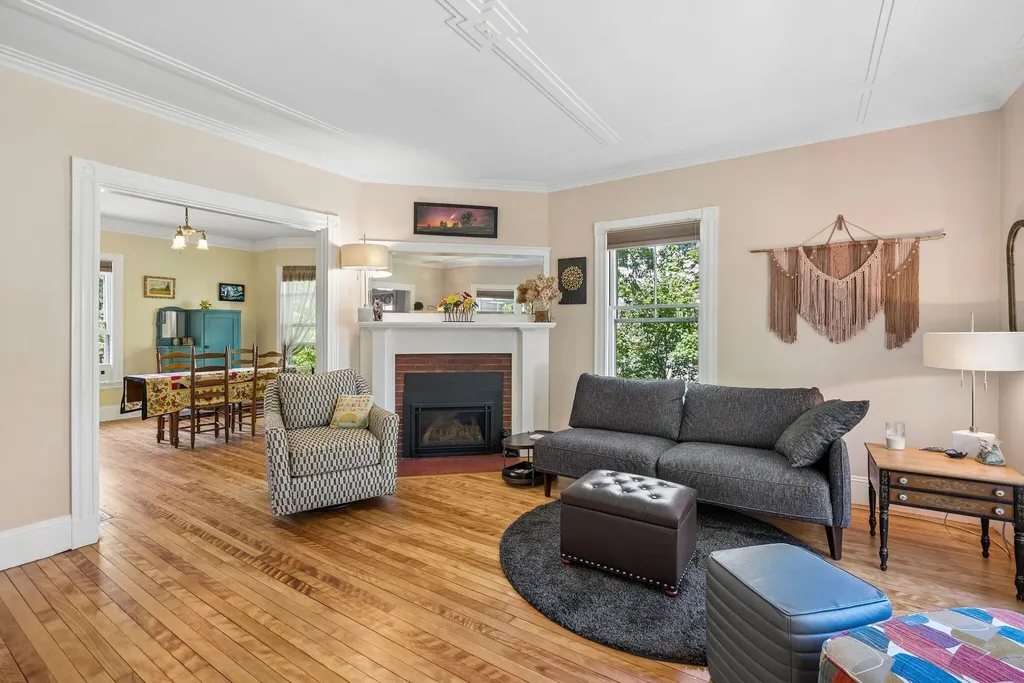 32 Morrill Avenue Waterville ME 04901