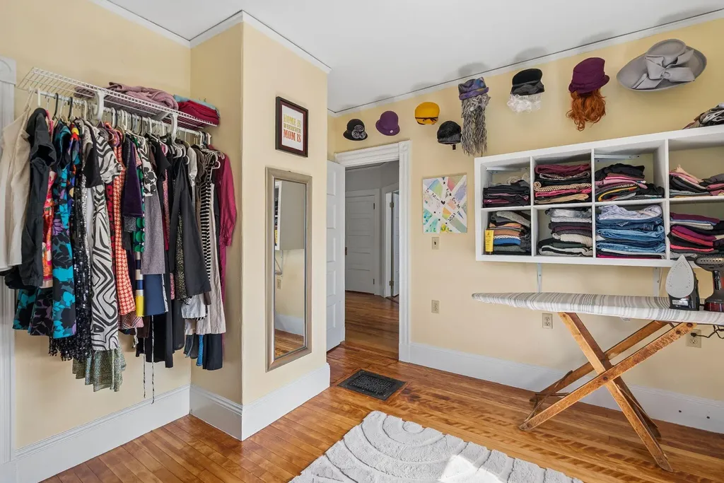 32 Morrill Avenue Waterville ME 04901