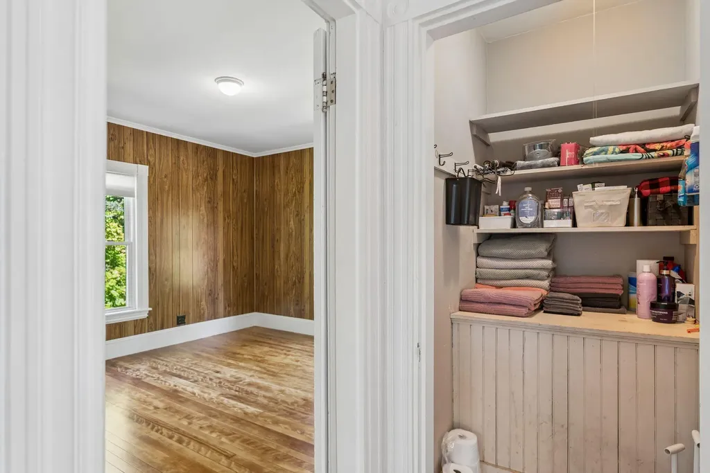 32 Morrill Avenue Waterville ME 04901