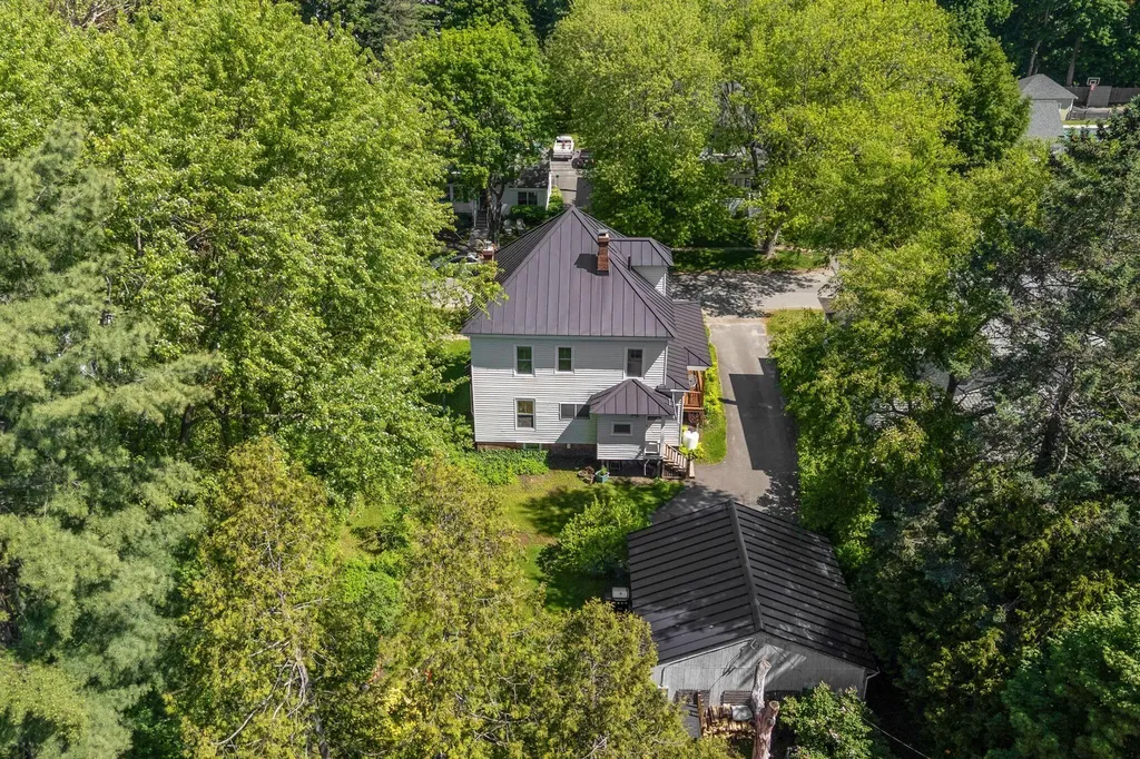 32 Morrill Avenue Waterville ME 04901