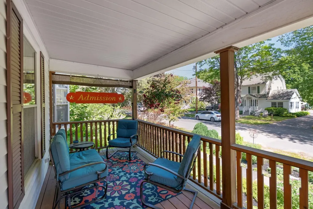 32 Morrill Avenue Waterville ME 04901