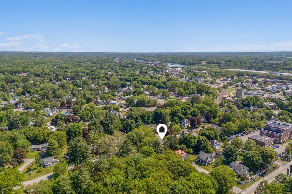 32 Morrill Avenue Waterville ME 04901