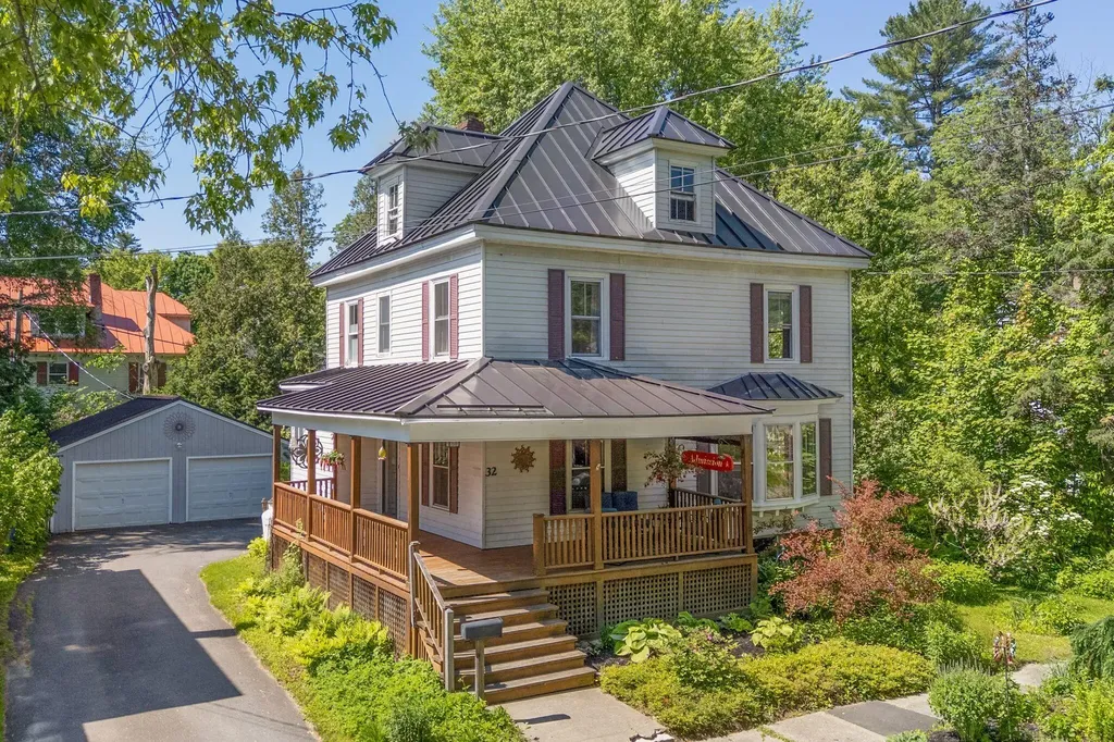 32 Morrill Avenue Waterville ME 04901