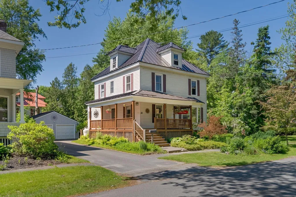 32 Morrill Avenue Waterville ME 04901