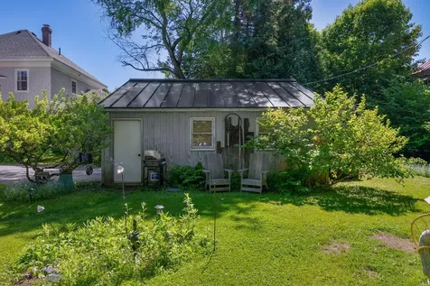 32 Morrill Avenue Waterville ME 04901