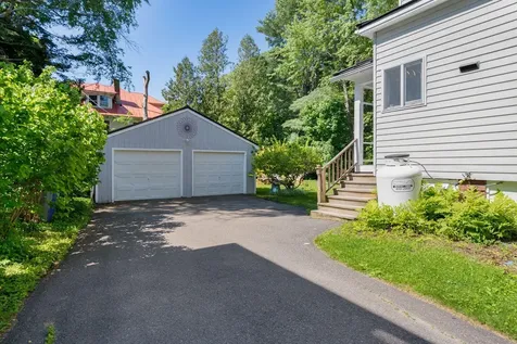 32 Morrill Avenue Waterville ME 04901