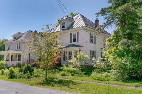 32 Morrill Avenue Waterville ME 04901
