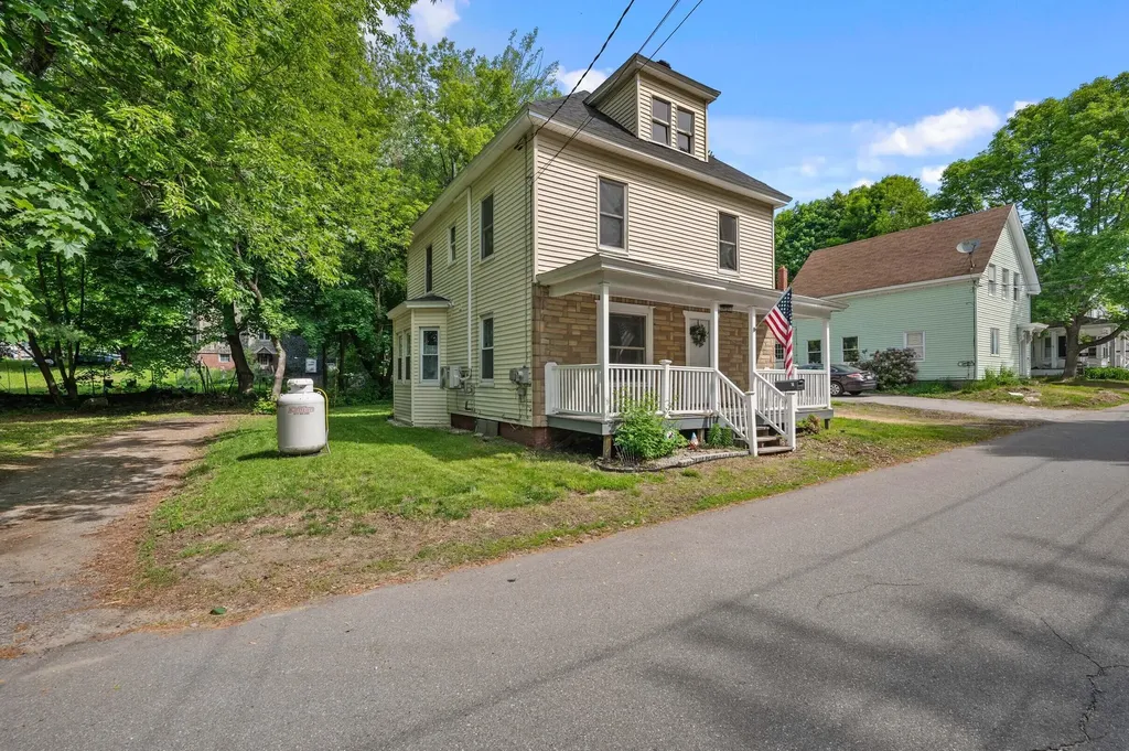 14 Green Street Livermore Falls ME 04254