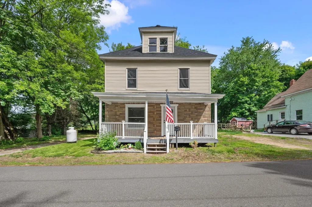 14 Green Street Livermore Falls ME 04254
