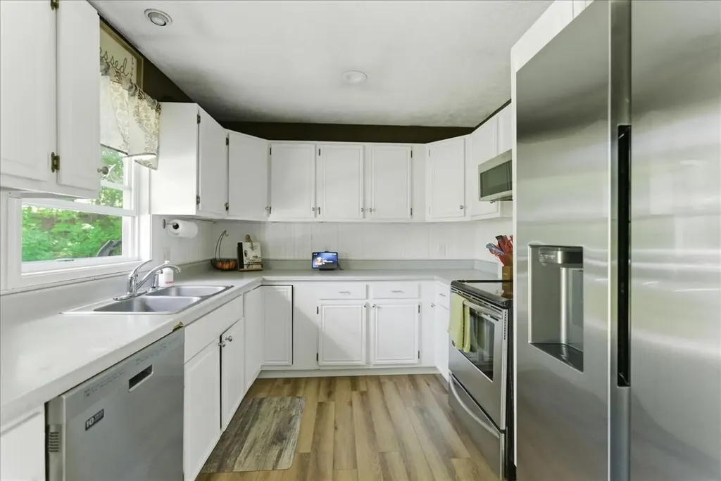 370 Mill Street Auburn ME 04210