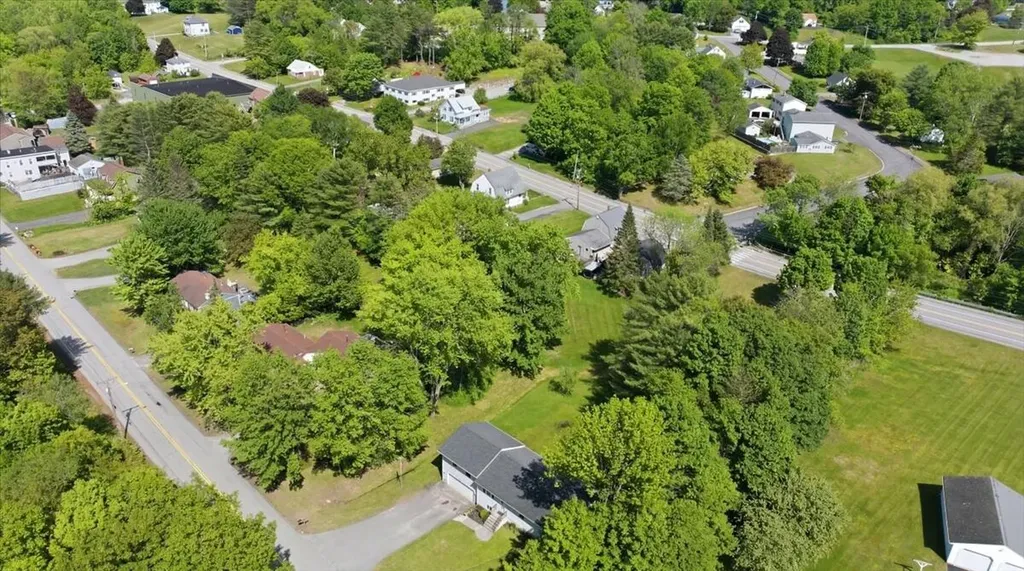 370 Mill Street Auburn ME 04210