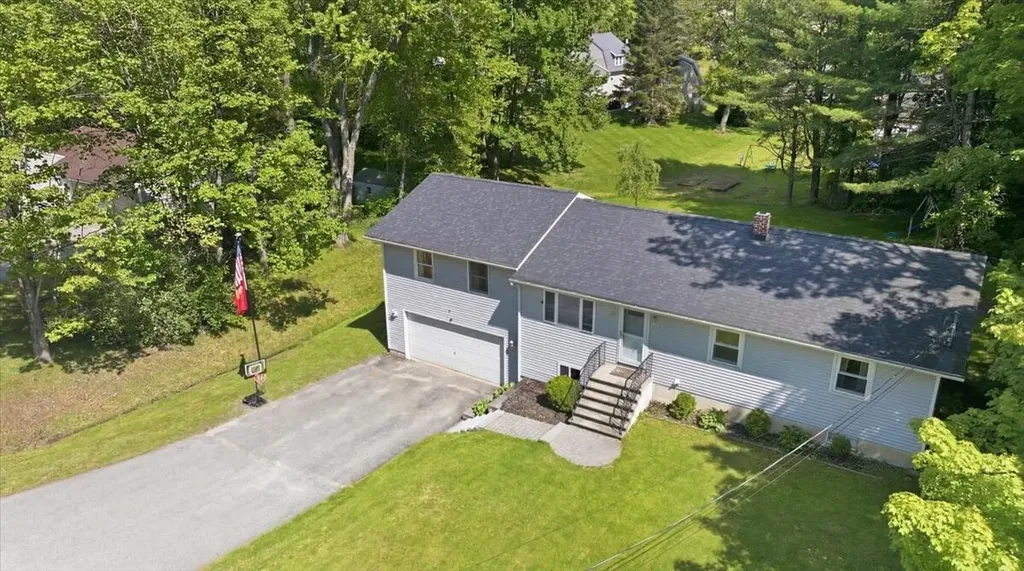370 Mill Street Auburn ME 04210