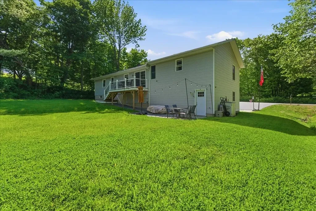370 Mill Street Auburn ME 04210