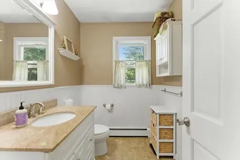 370 Mill Street Auburn ME 04210