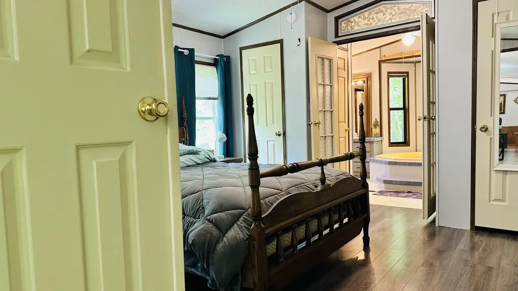 20 Lincoln Street Greenville ME 04441