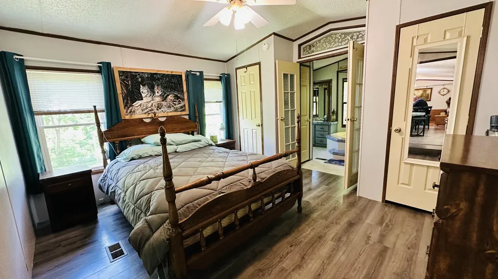 20 Lincoln Street Greenville ME 04441