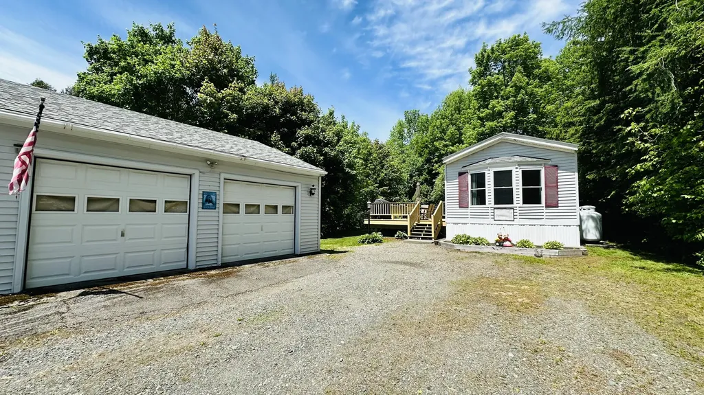 20 Lincoln Street Greenville ME 04441